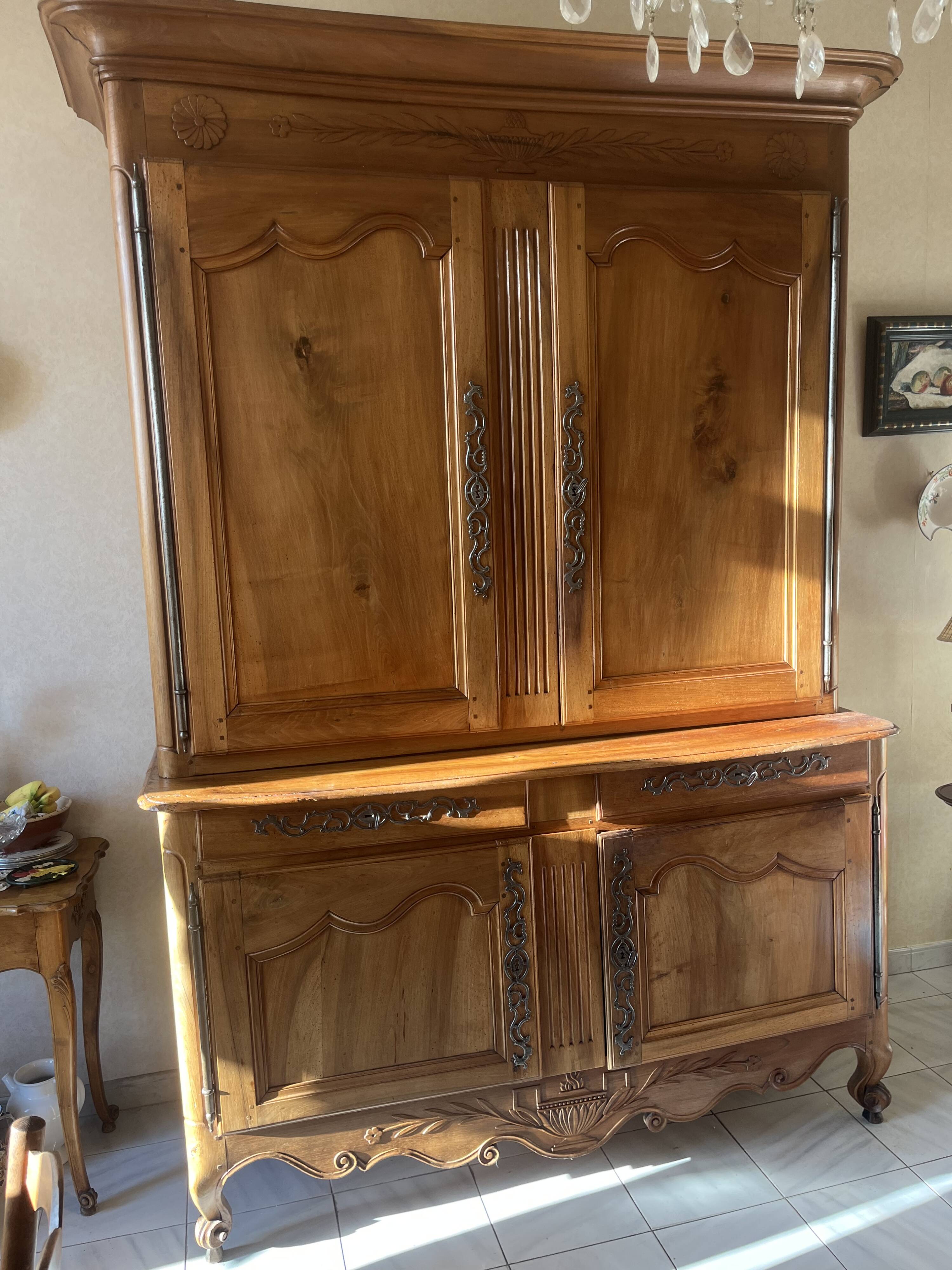Louis XV two-part buffet, late 18th century
