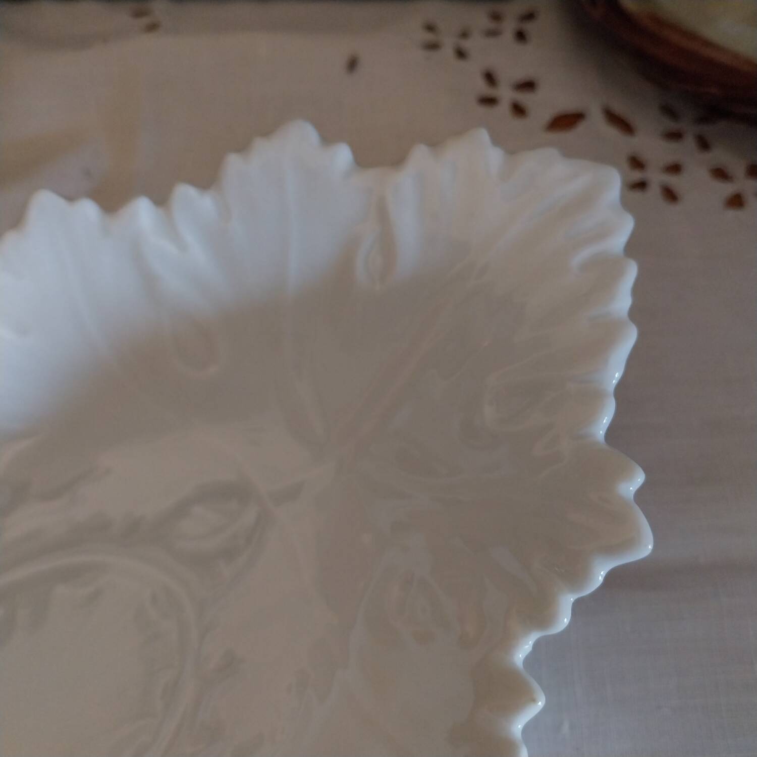 Old footed dish in slipware