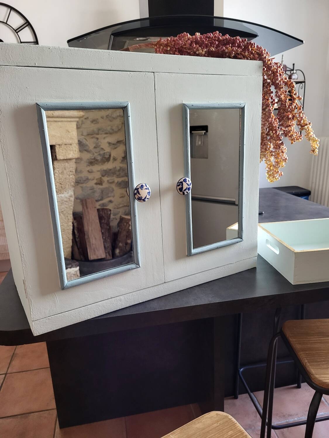 Medicine cabinet