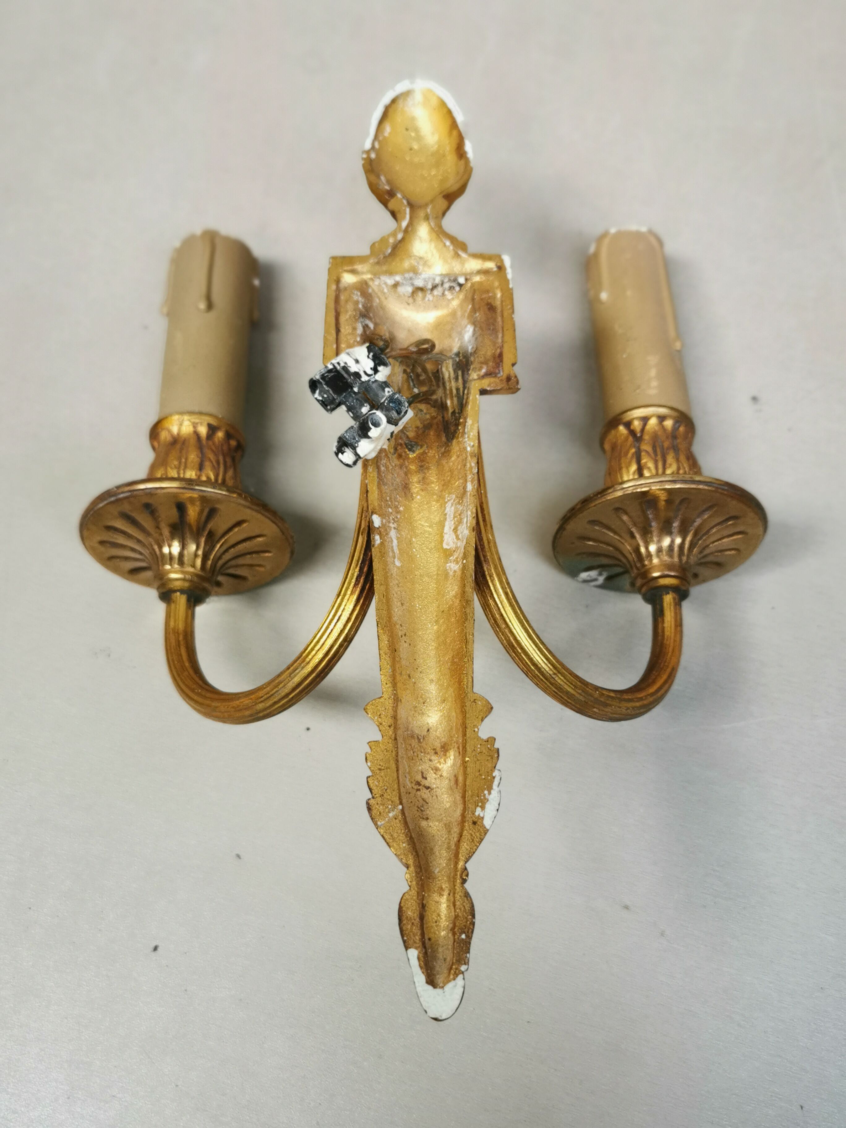 Louis xvi style bronze wall lamp