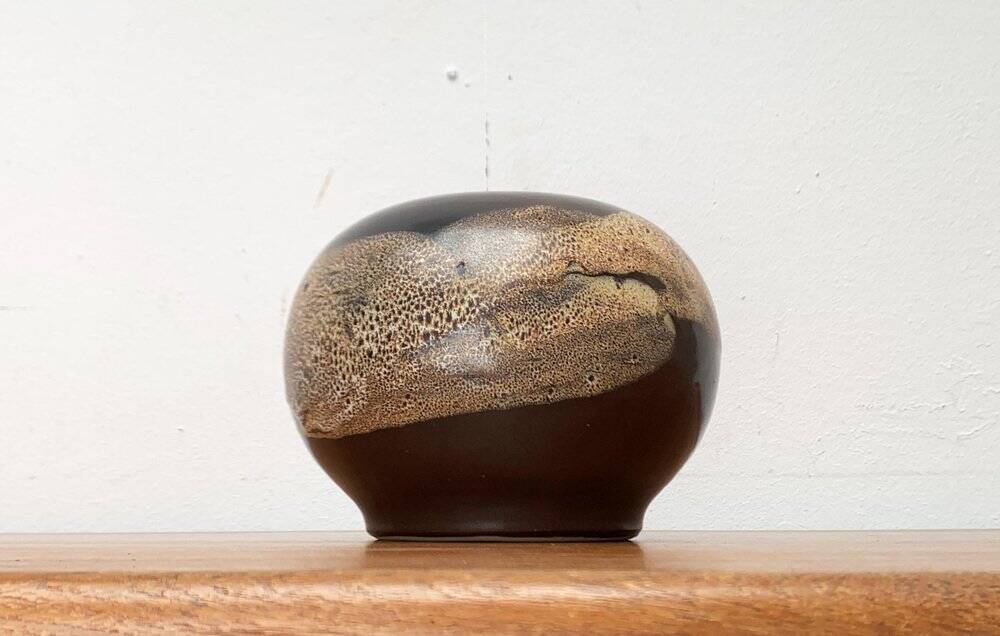 Mid-century German studio pottery vase by Till Sudeck, 1960s.