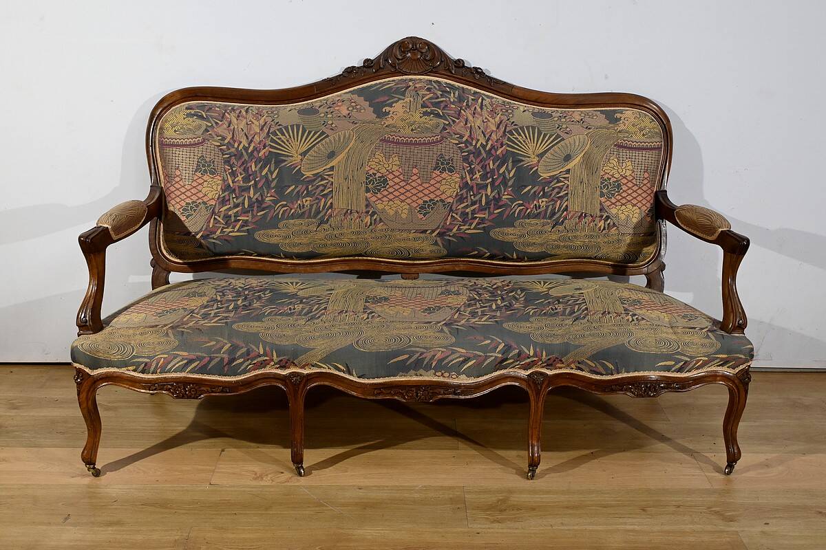 Louis XV style living room in walnut – 1920