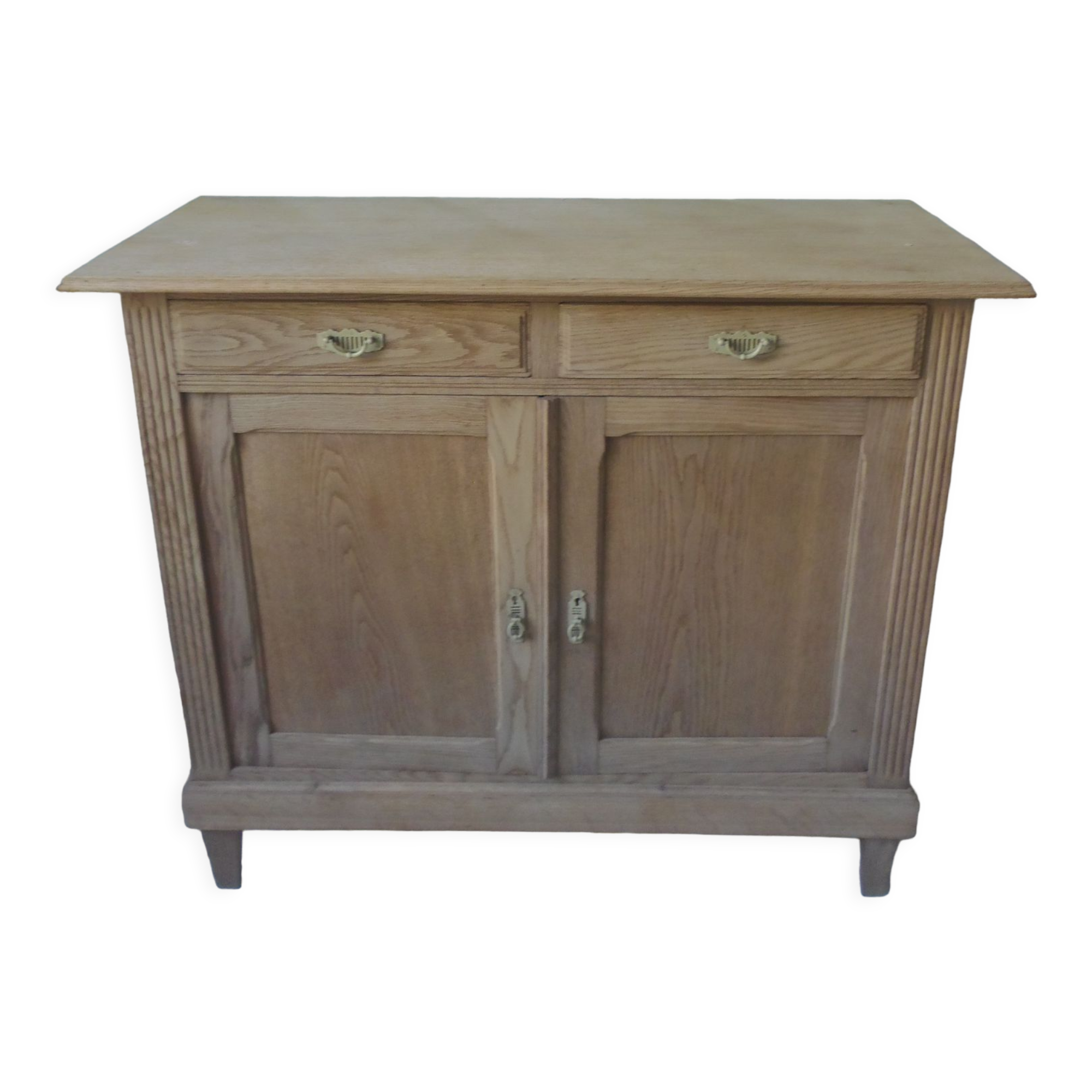 Vintage oak sideboard, 2 drawers, 2 doors, 1 shelf.