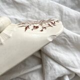 Antique wall fountain in ironstone, "Spring" Gien earthenware, late 19th century