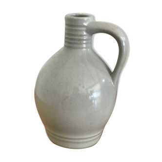 Pitcher with ceramic handle