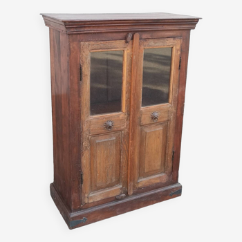 Petite armoire vitrée en bois ancien