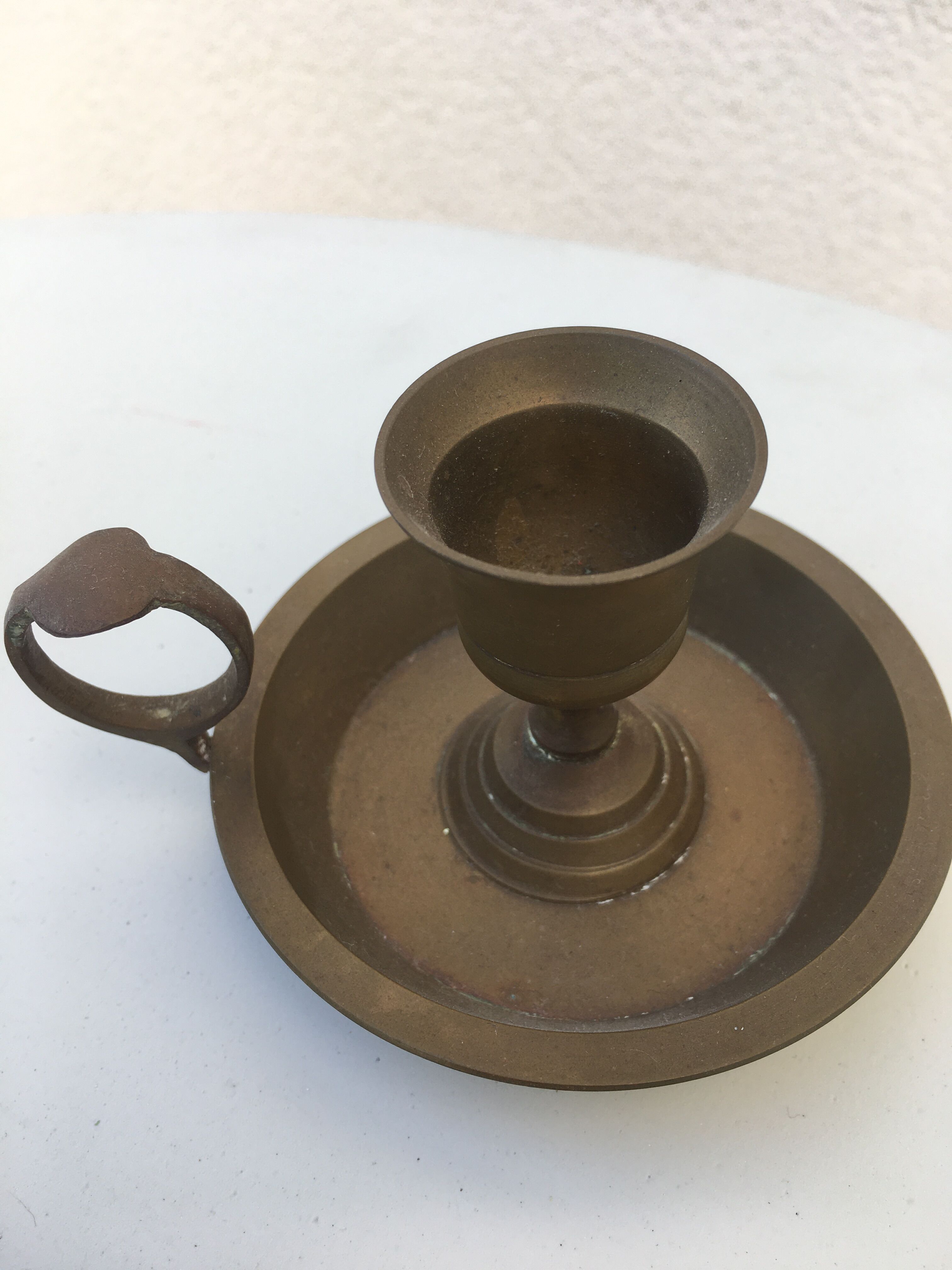 Hand candle holder