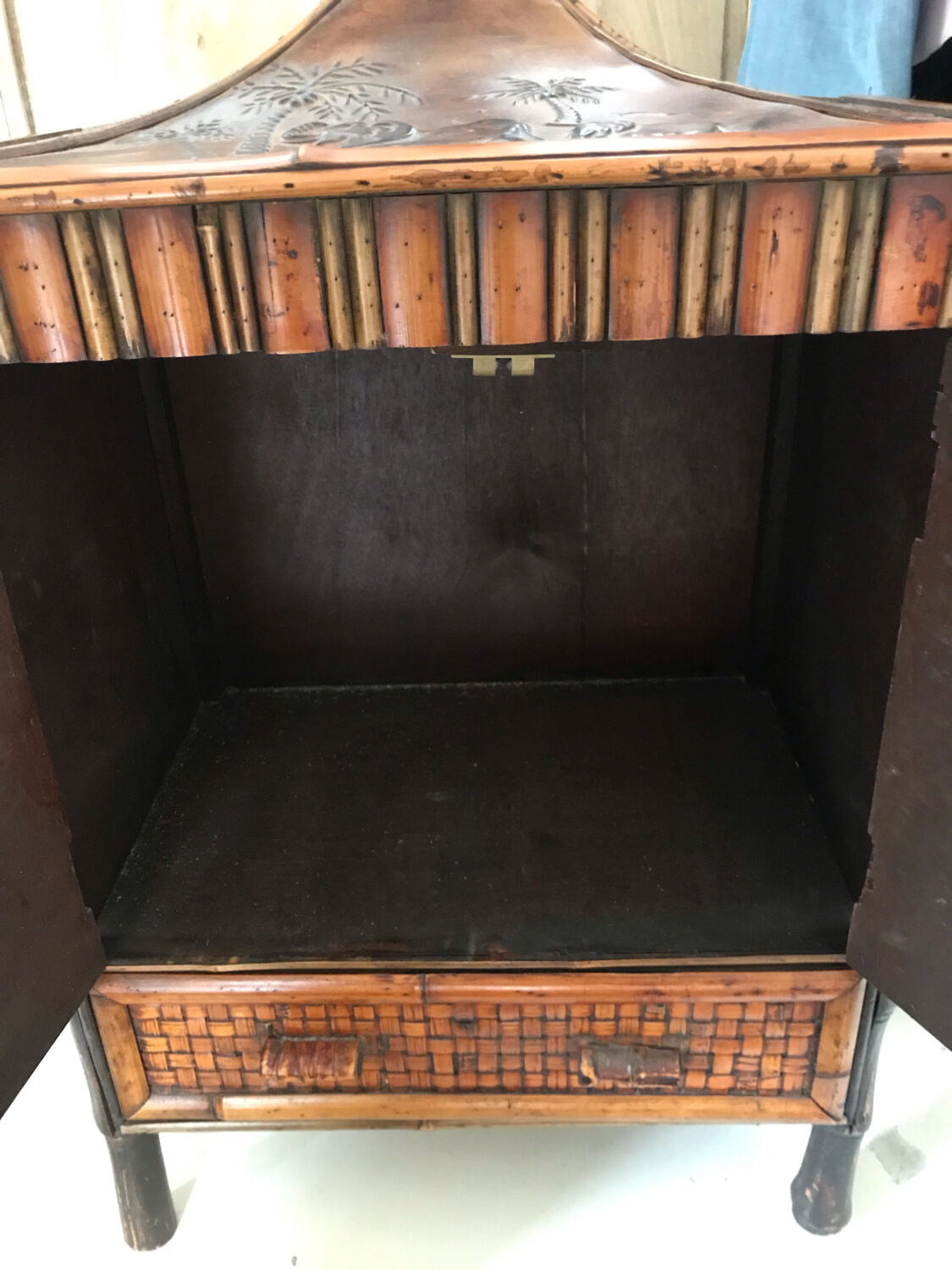 Bamboo accent furniture