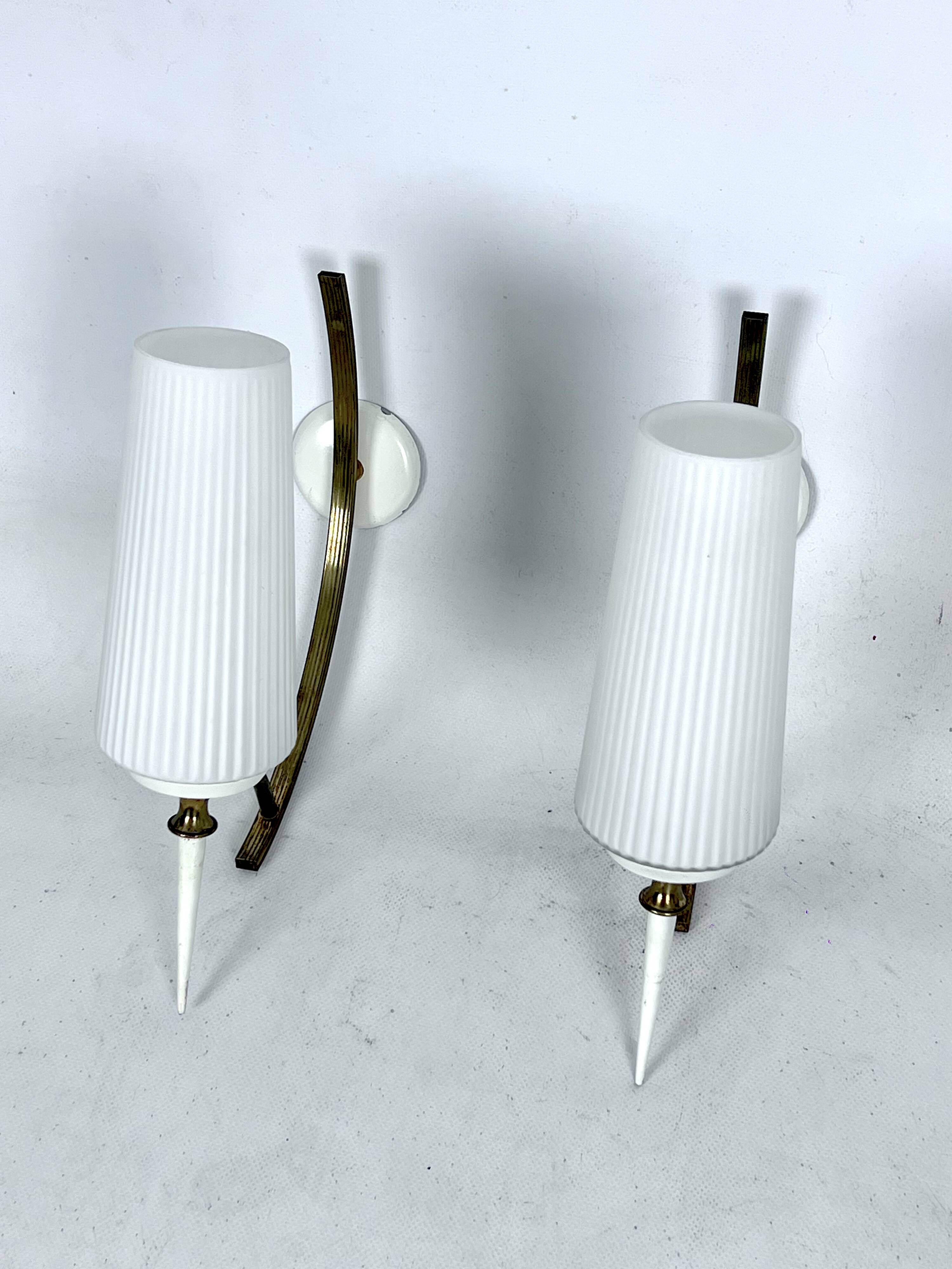 Mid-Century Italian pair of sconces in brass and opaline glass