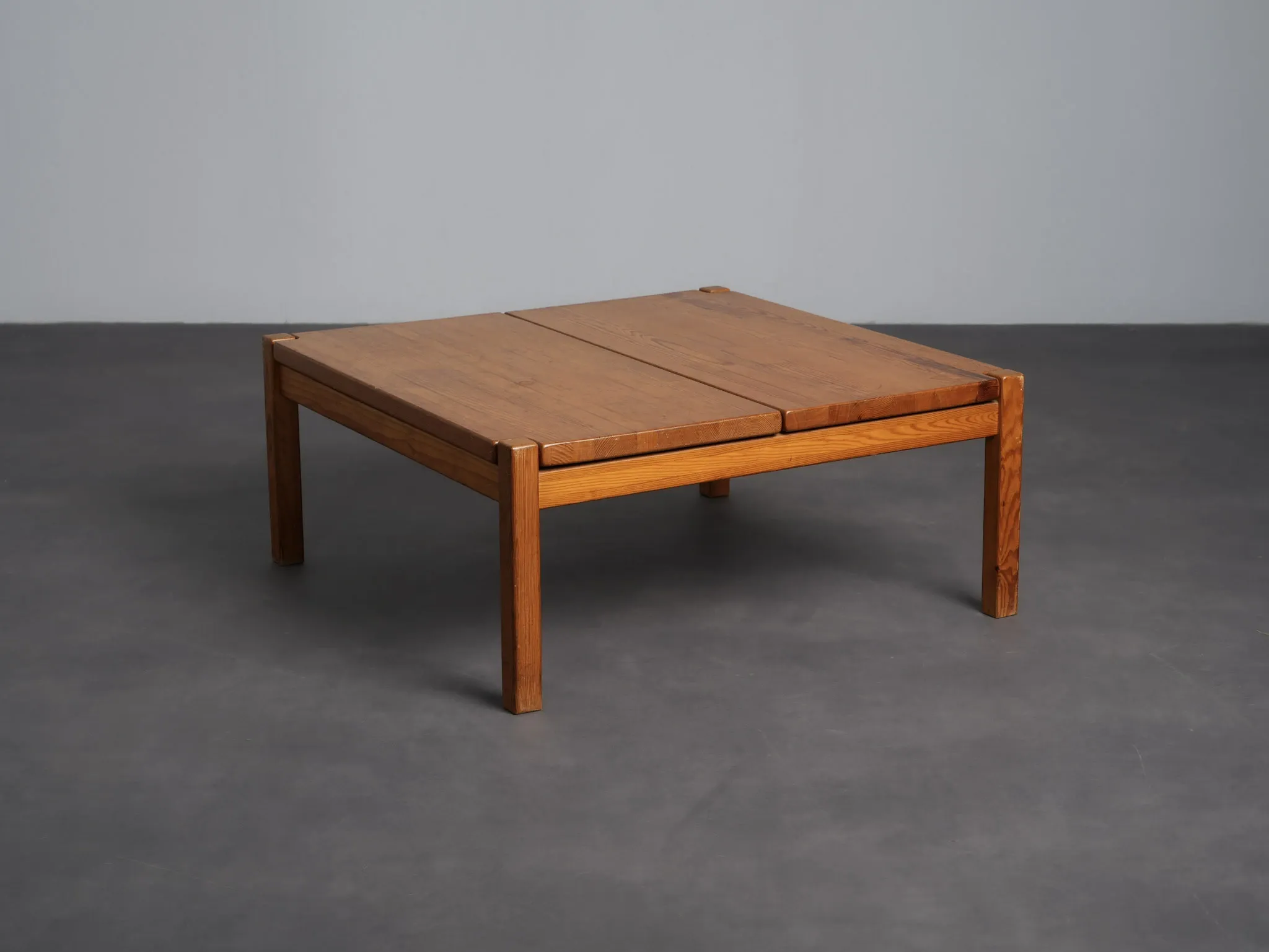 “Hongisto” pine coffee table by Ilmari Tapiovaara for Laukaan Puu, Finland, 1960s