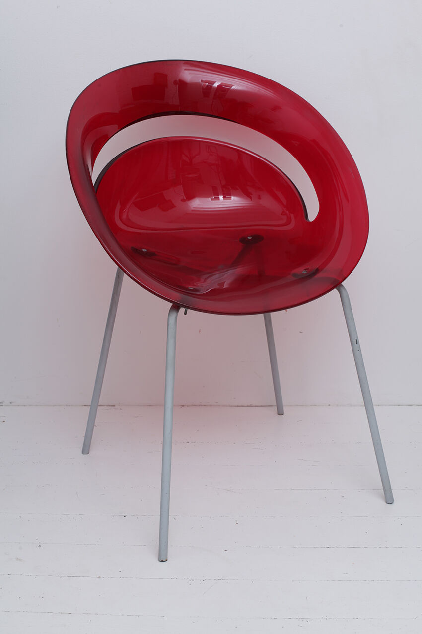 Fauteuil vintage pléxi rouge Arik Levy 1979