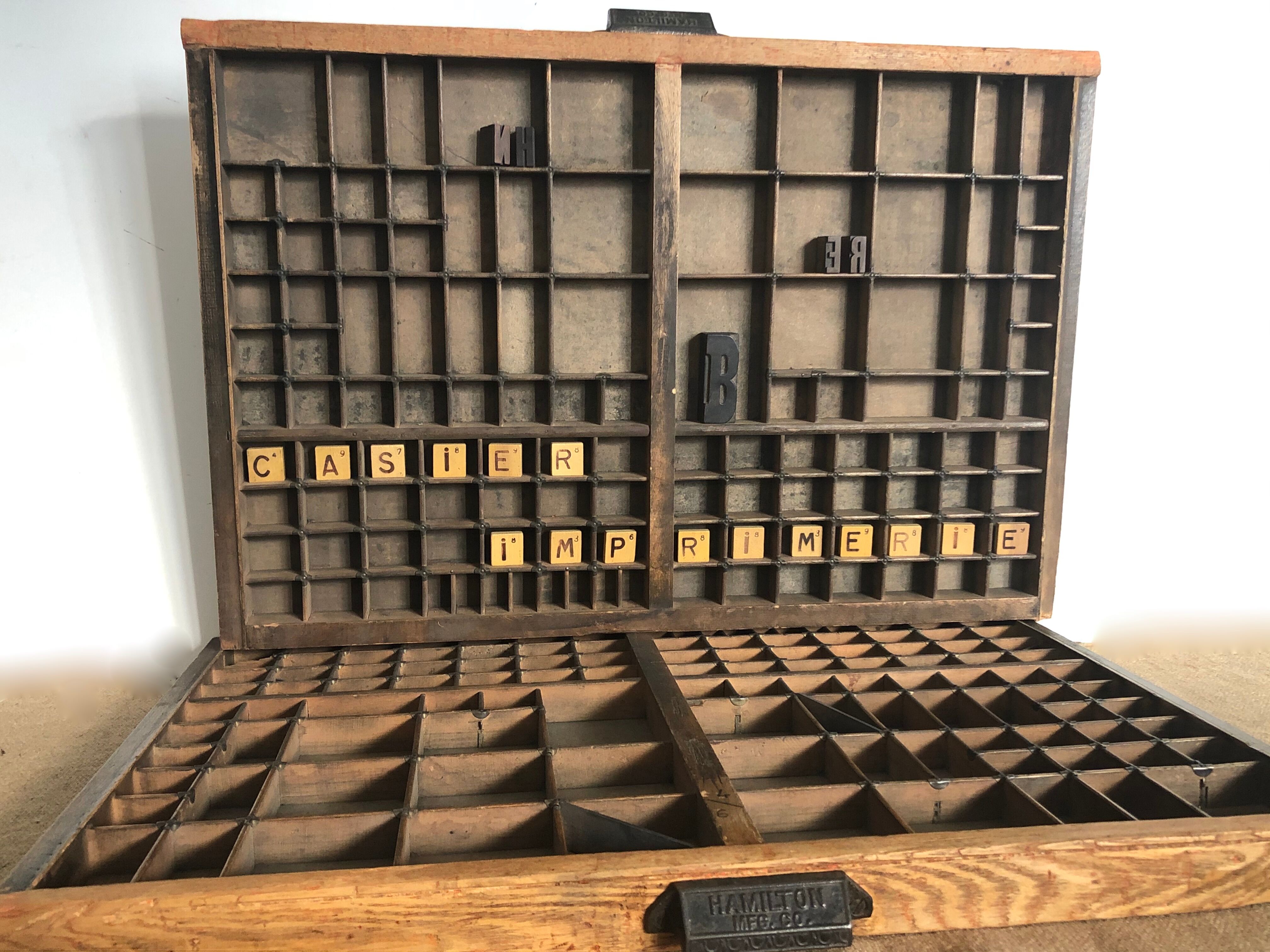 Former hamilton printing locker