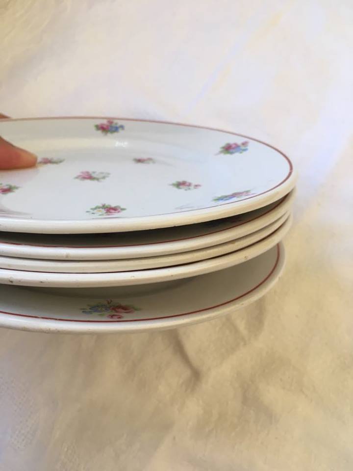 Five dessert plates flowered