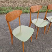 Set of 5 vintage Scandinavian style chairs