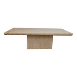 Beige travertine coffee table in the style of Italian design, 120 x 60 cm.