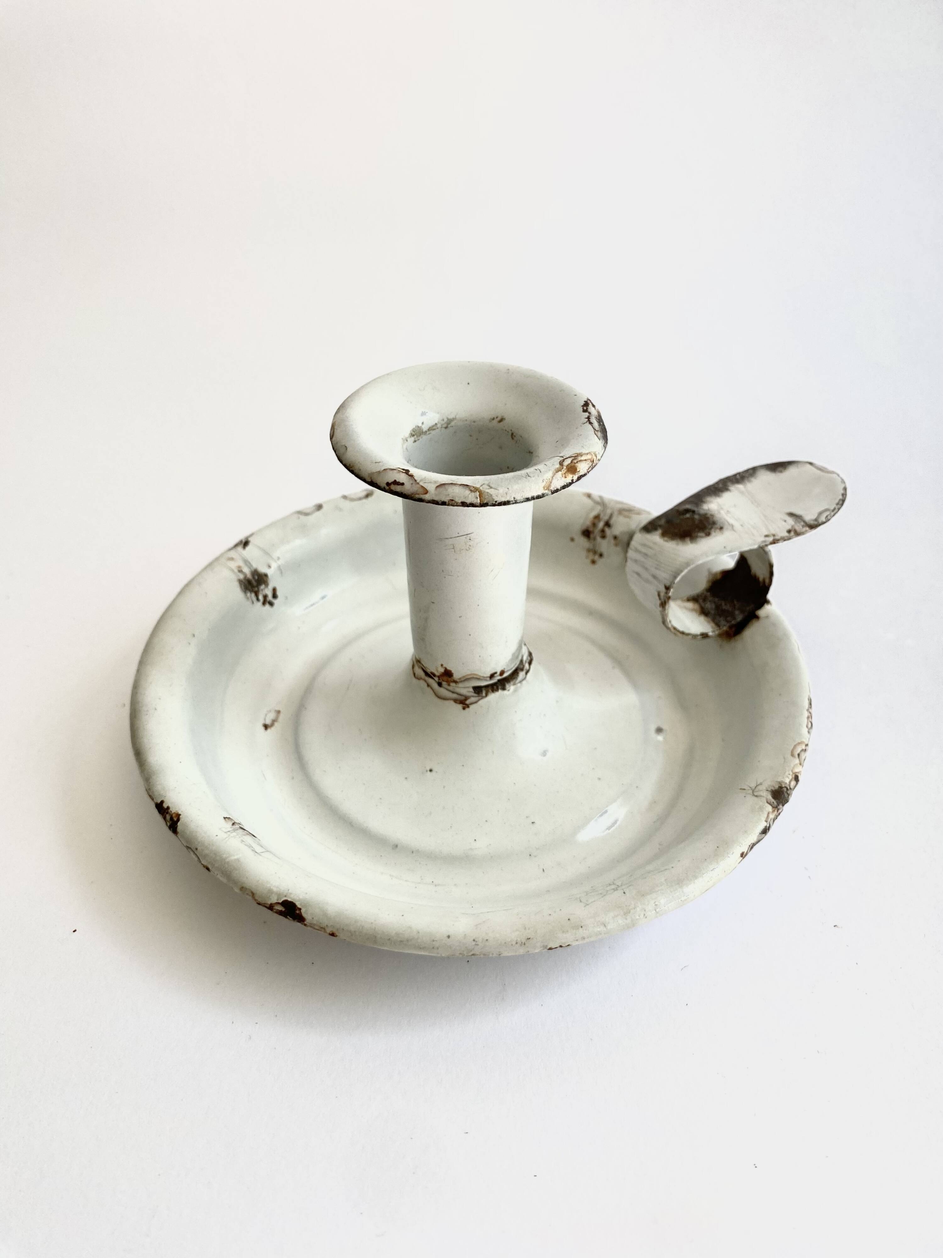 Cellar rat enamelled metal candle holder