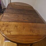 Napoleon III solid walnut pedestal table with extensions - 14 place settings