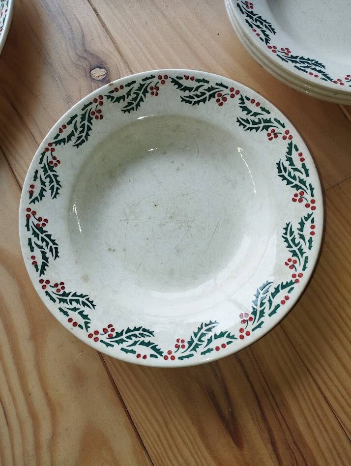 Holly tableware, ironstone, Hamage, Wolves Mill.