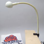 Lampe de bureau Hebi crème Isao Hosoe Valenti