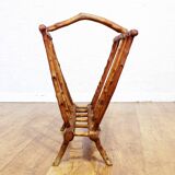 Solid wood magazine rack