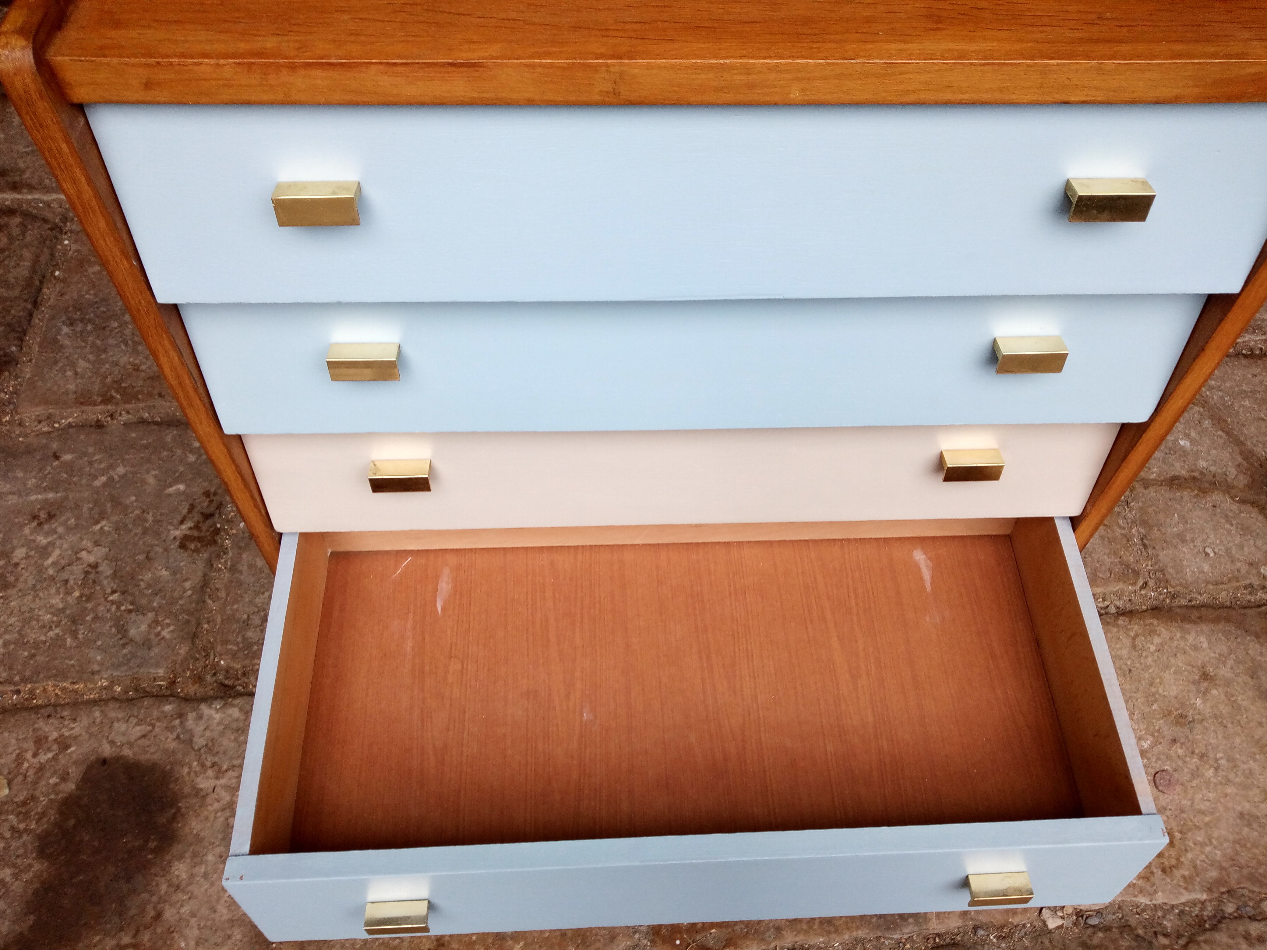 Relooked vintage dresser