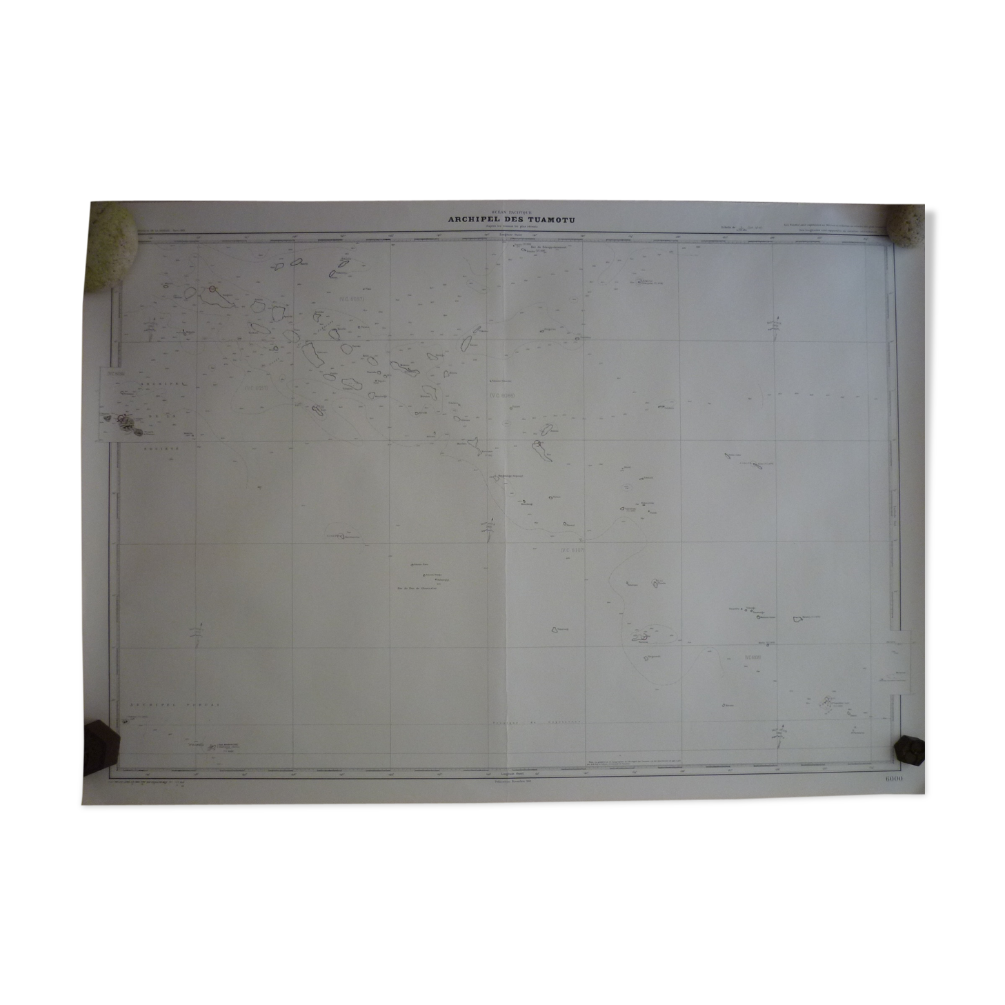 Map ocean pacific - tuamotu archipelago