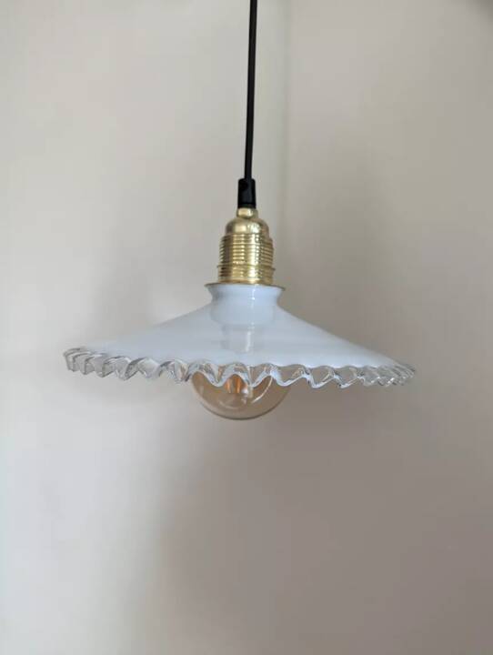 Set of 2 opaline light fixtures
