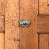 Double closet door