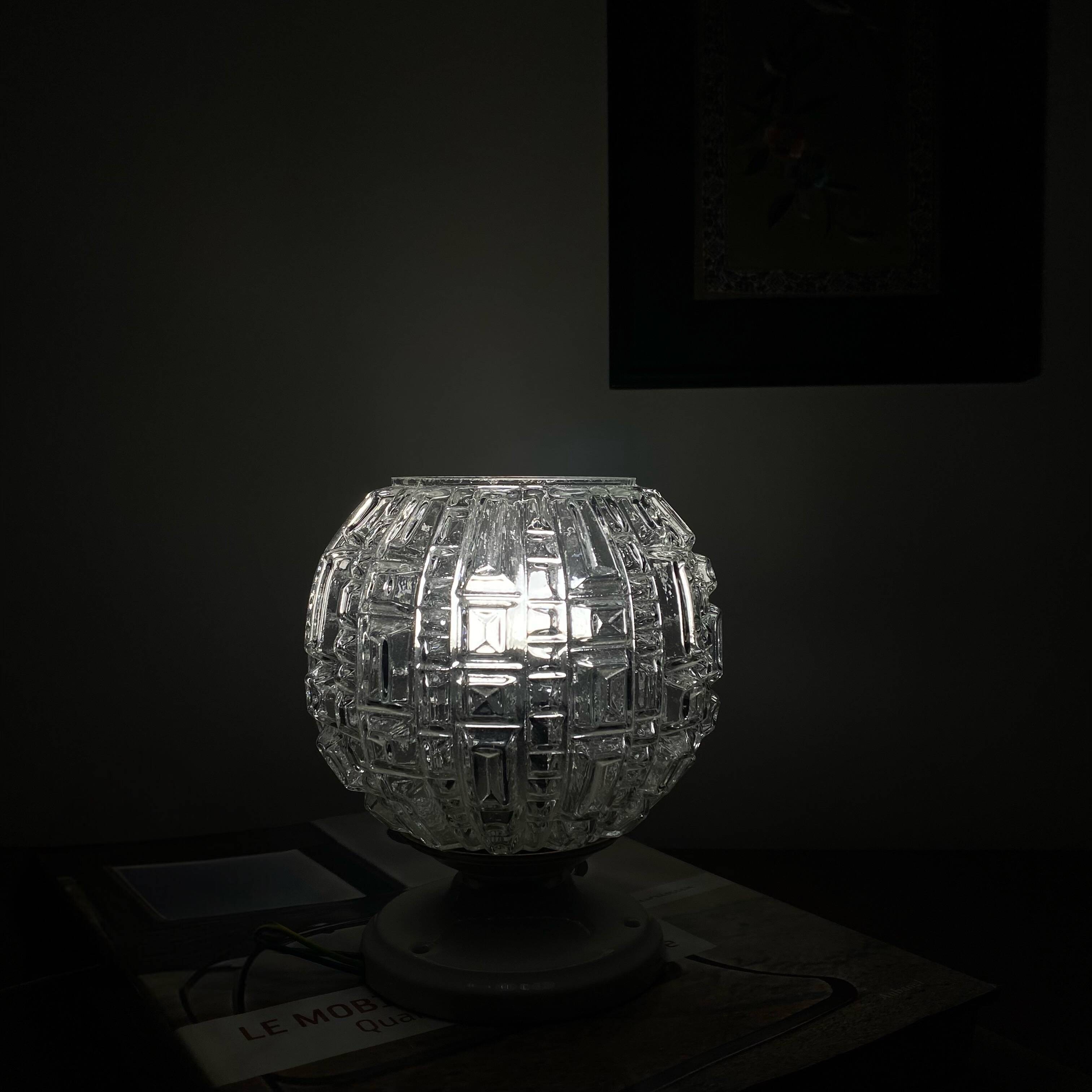 Ceiling light or globe wall light, moulded glass, 14 cm, porcelain rose.