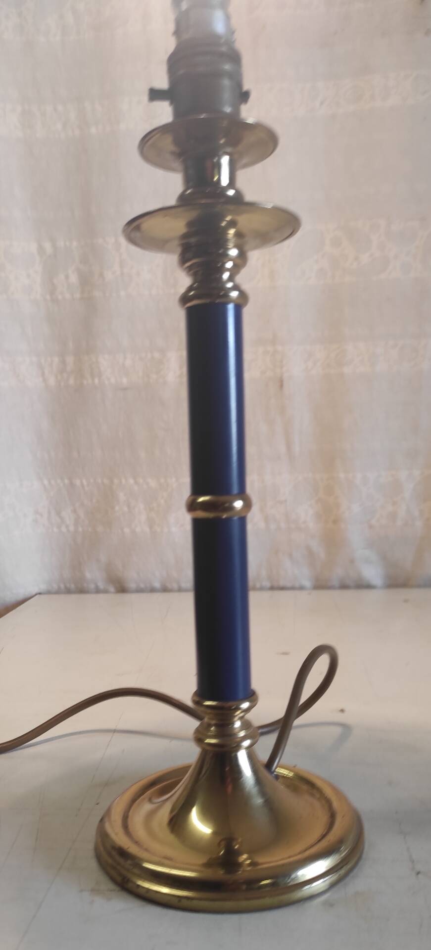English table lamp base in brass - mid 20th century