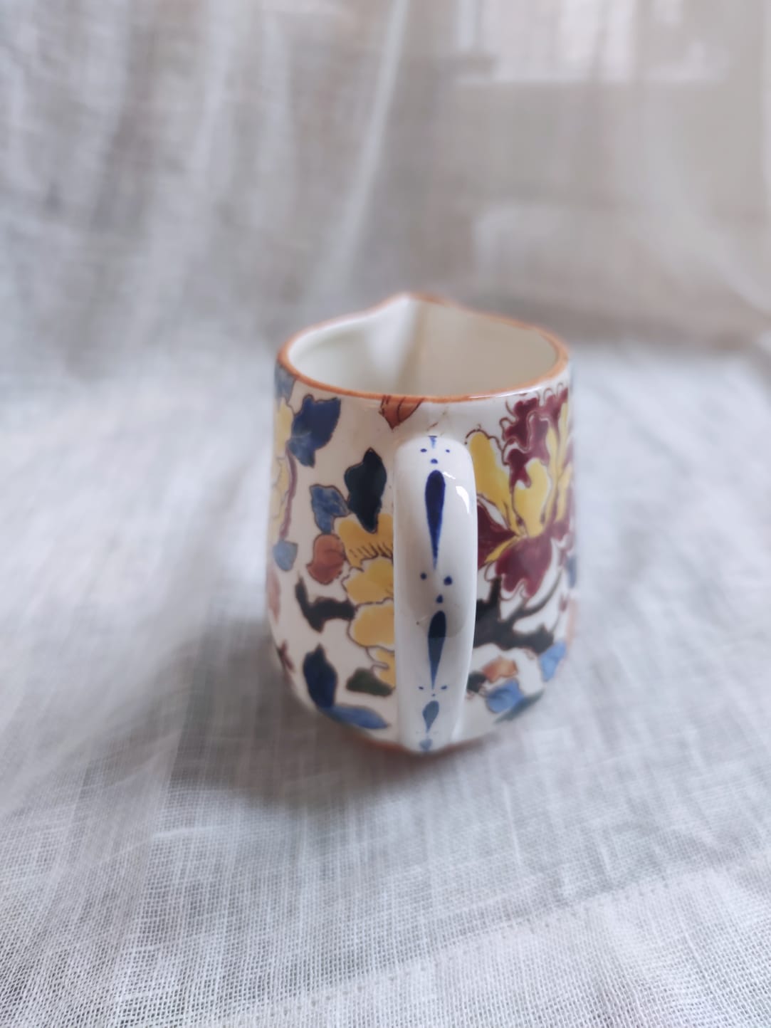 Gien's small pitcher or porcelain milk pot