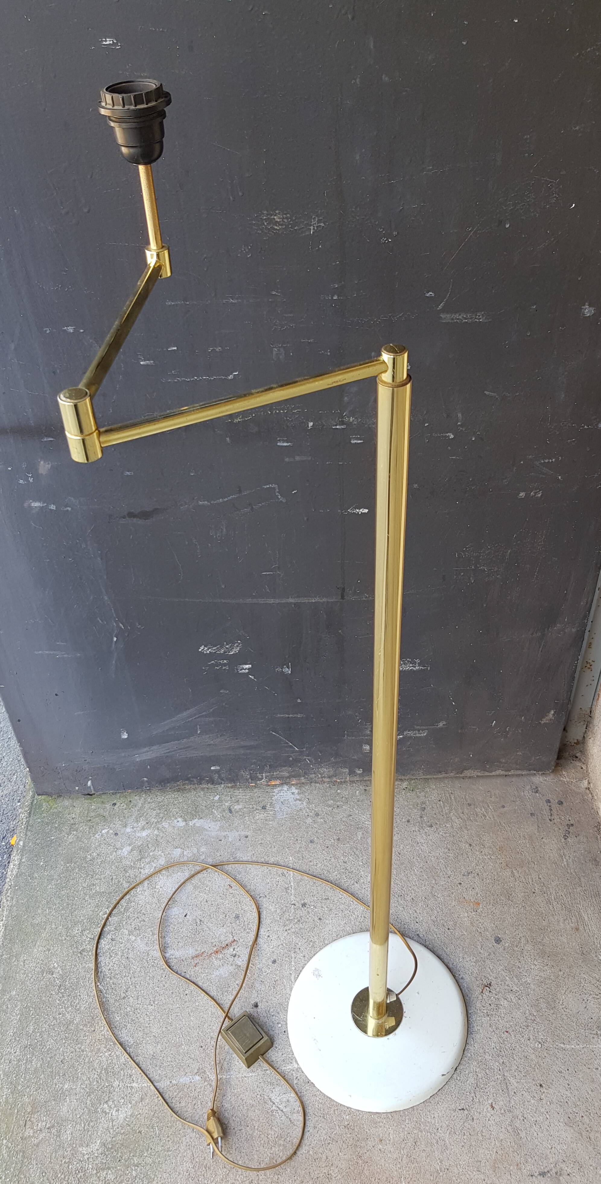 Vintage brass articulated streetlight 60