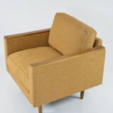 Fauteuil carré jaune chiné