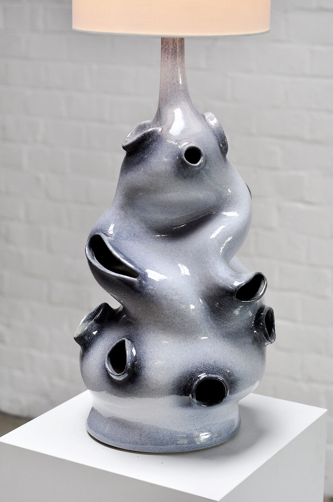 French ceramic glazed sculptural table lamp, 1970s