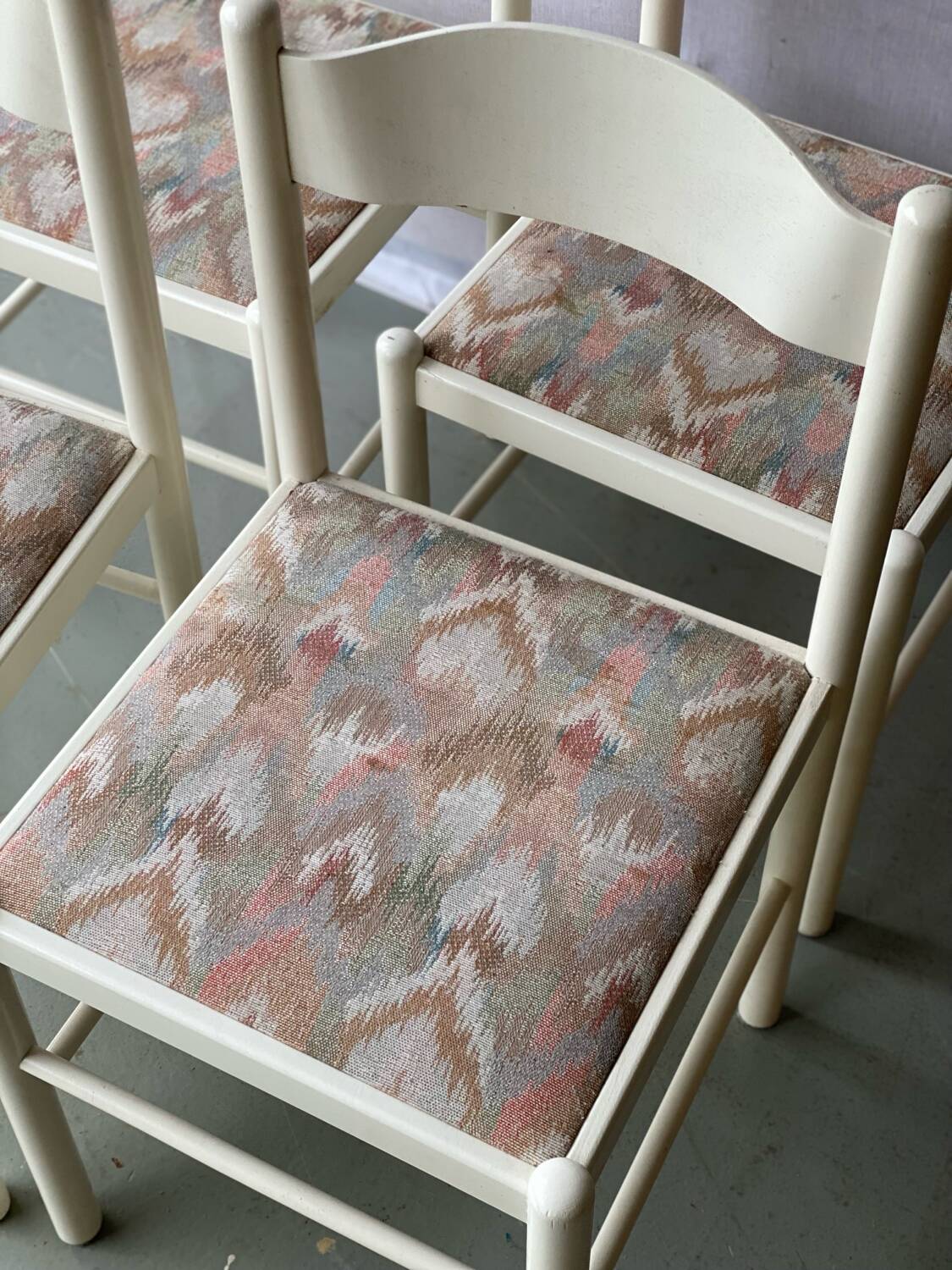 4 vintage white 80s solid wood kitchen chairs