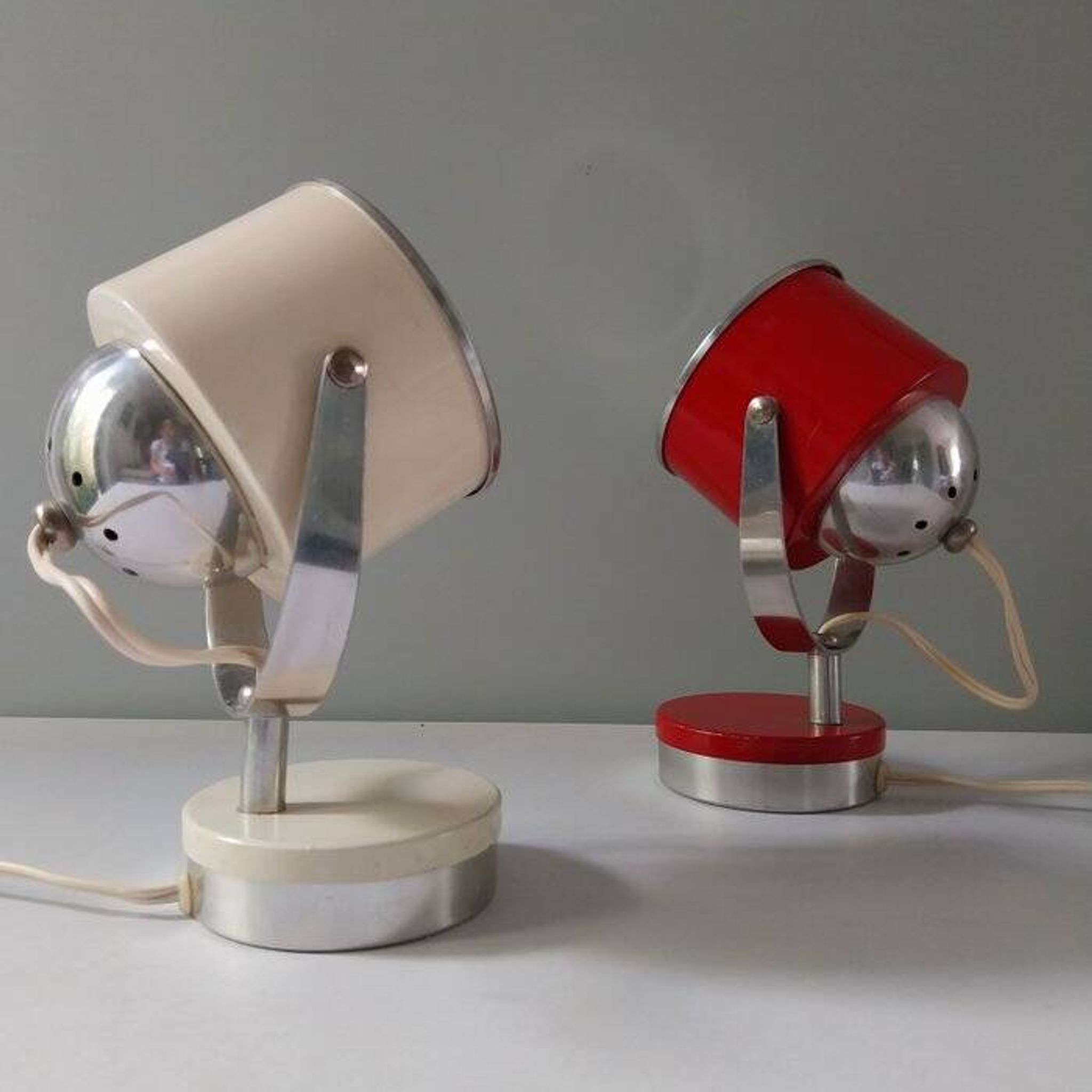 Set of two vintage lamps