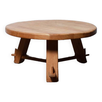 Table basse ronde brutaliste vintage avec trépied en chêne clair, France, 1960s