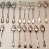 15 spoons & 4 silver metal forks