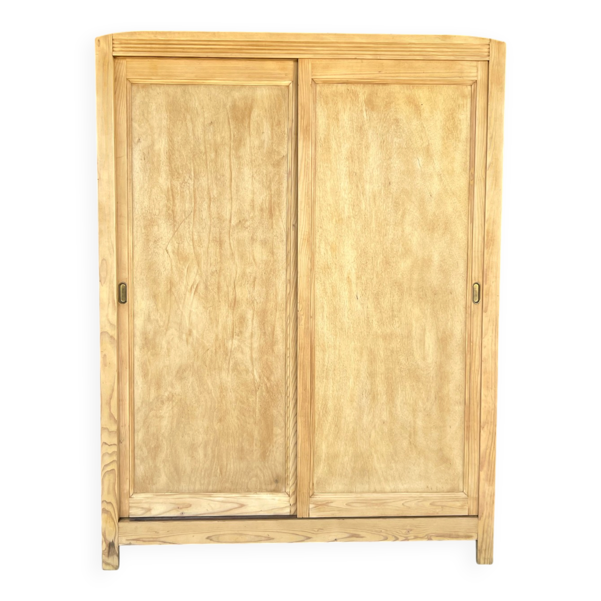 Raw wood wardrobe