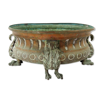 Jardinière en cuivre repoussé avec acanthe et pieds en bronze coulé, années 1900