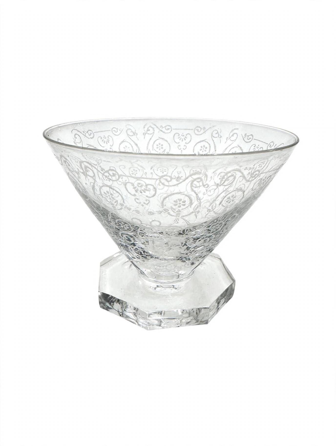 30 verres en cristal gravé à l'acide baccarat