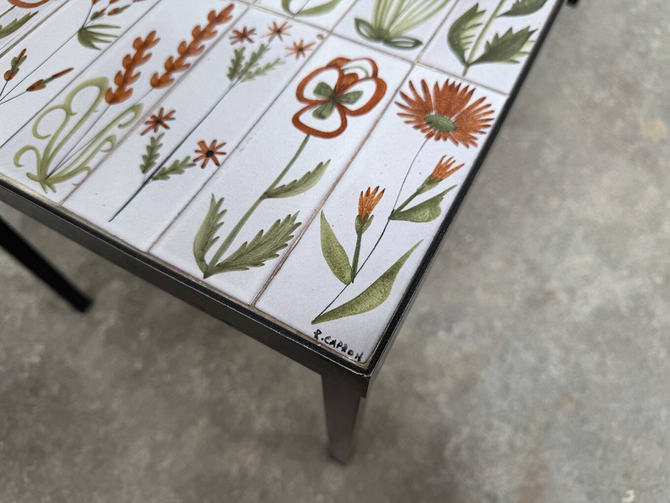 Floral coffee table Capron