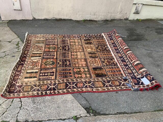 Iran Vakthiar carpet