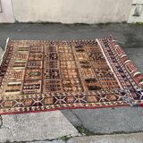 Iran Vakthiar carpet