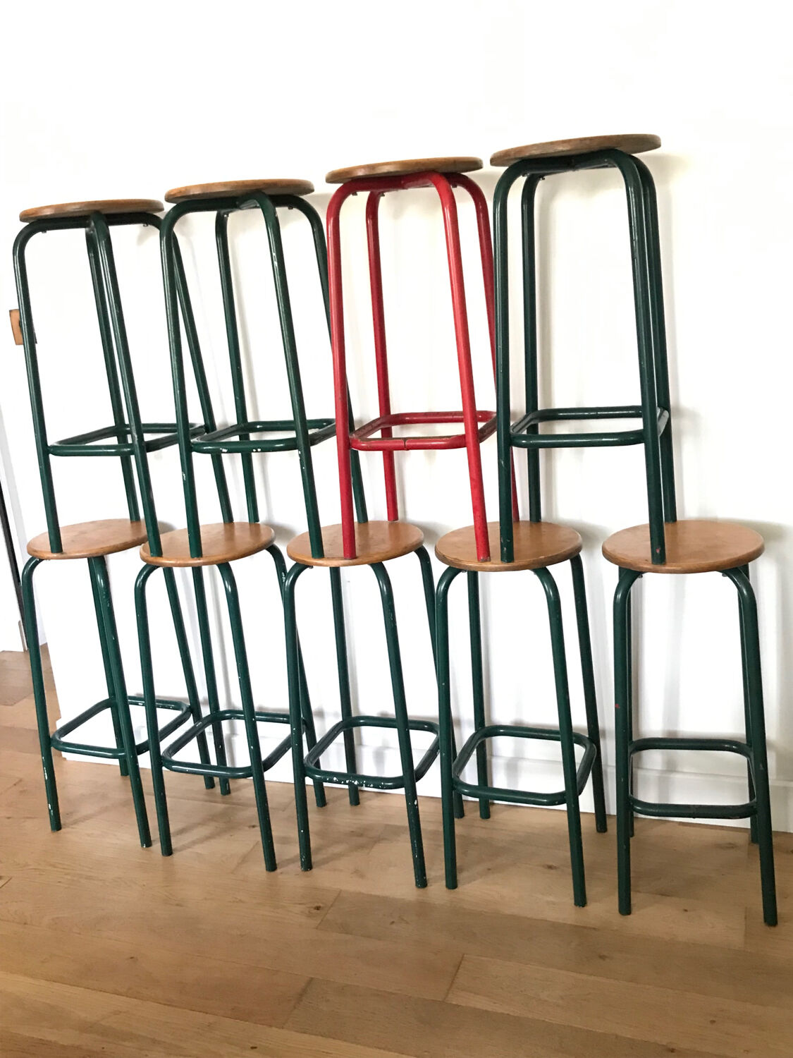 Set of 9 bar stools
