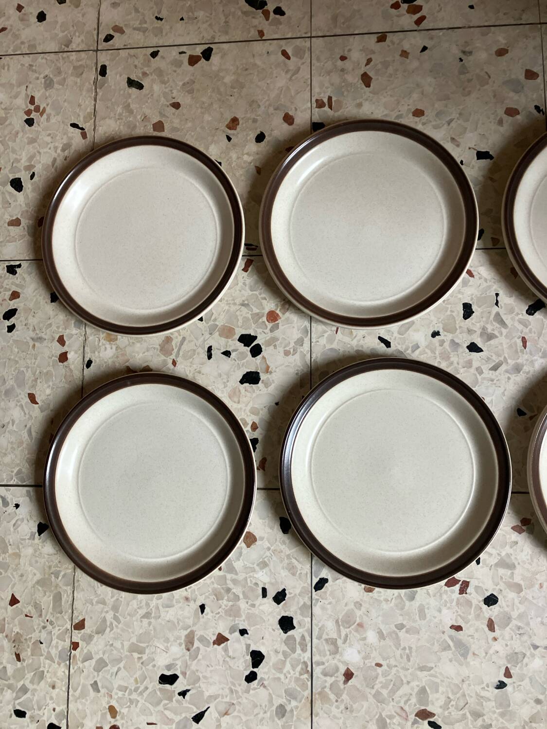 6 England dessert plates