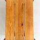 table basse en pin brutaliste