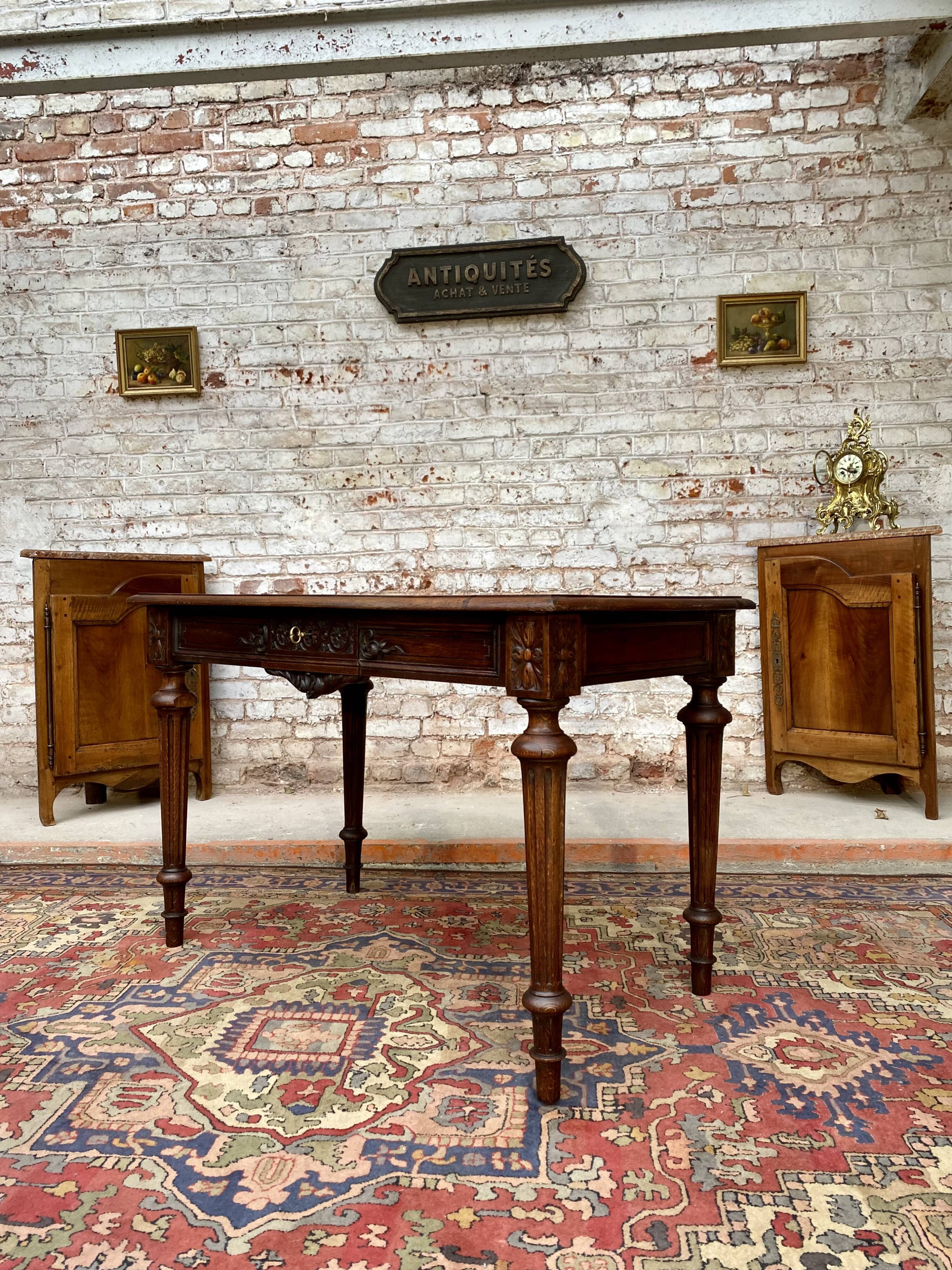 Double-sided desk in natural wood Louis XVI style