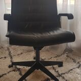 Leather armchair attributed to Richard Sapper