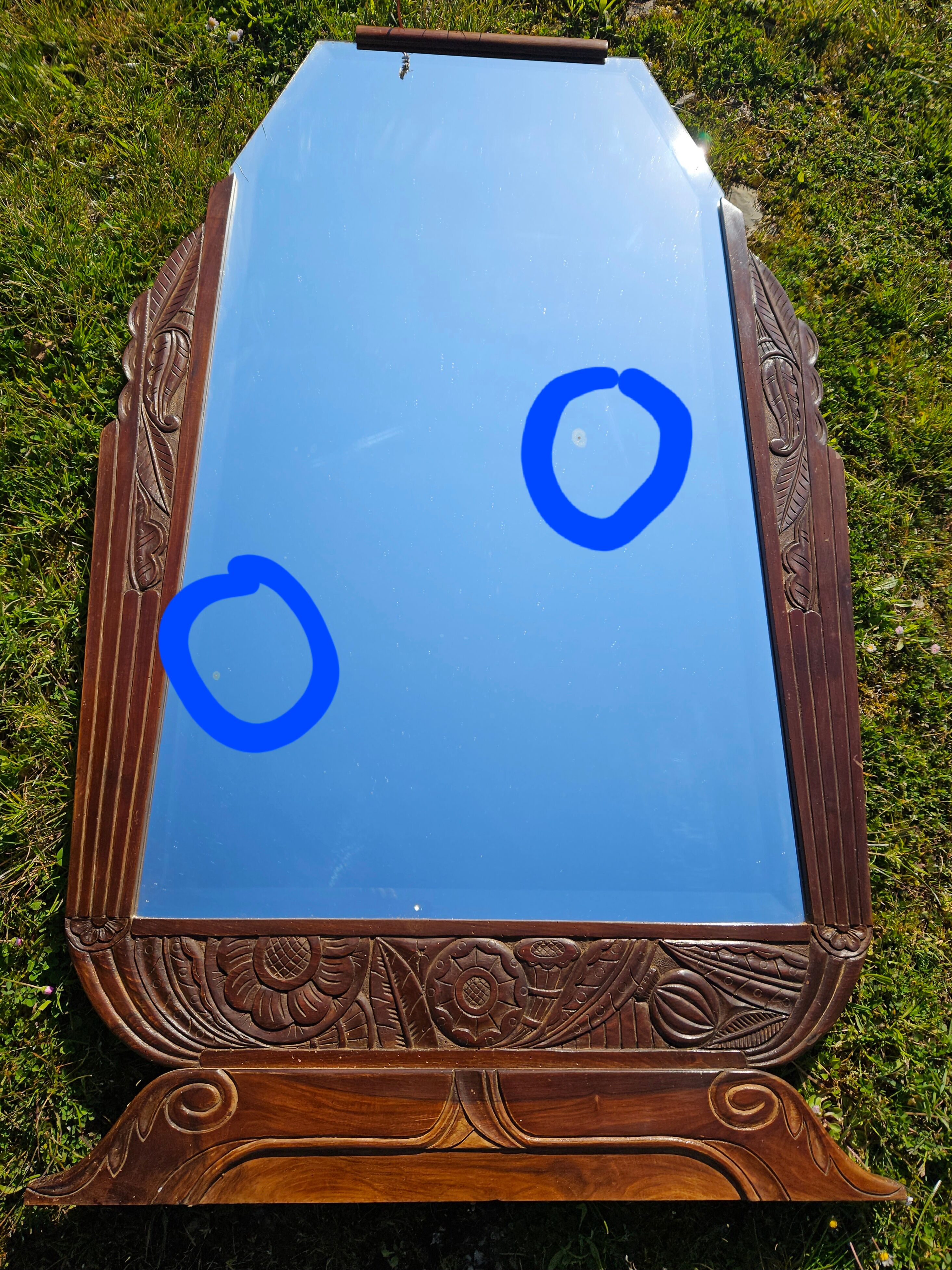 Art Deco mirror in carved wood